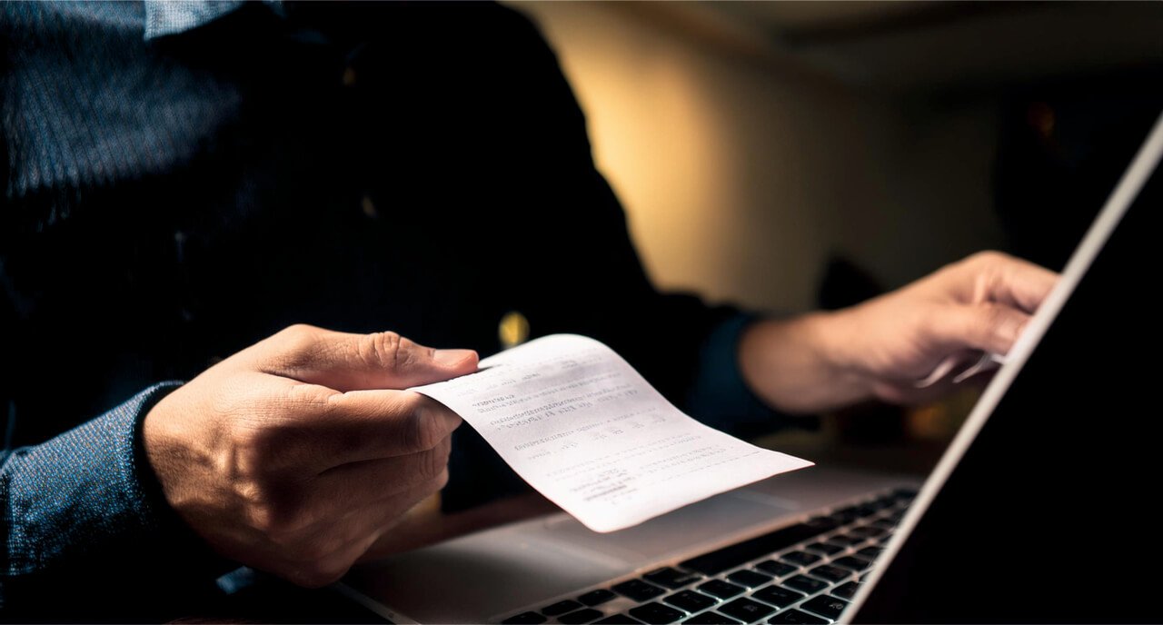 Невыдача кассового чека покупателю: последствия и ответственность бизнеса